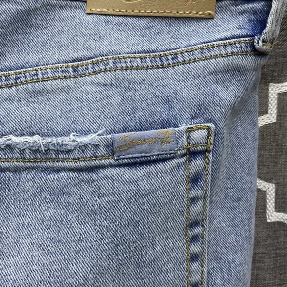 Seven7 Light Blue Slim Flare Jeans with Distressed Accents. - Picture 4 of 6